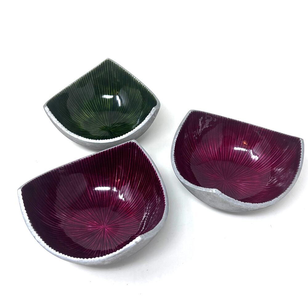 Simply Designz 3 Snack Nut Bowls 5" Modern Enamel Silver Tone Metal Red Green‎